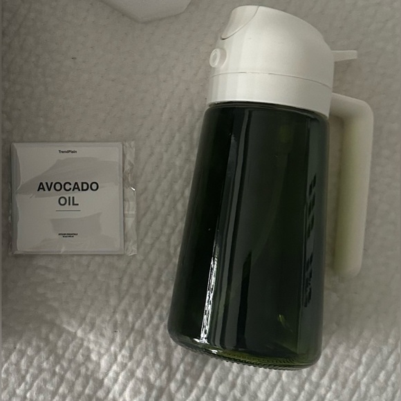 TrendPlain Olive Oil Sprayer - Picture 6 of 6